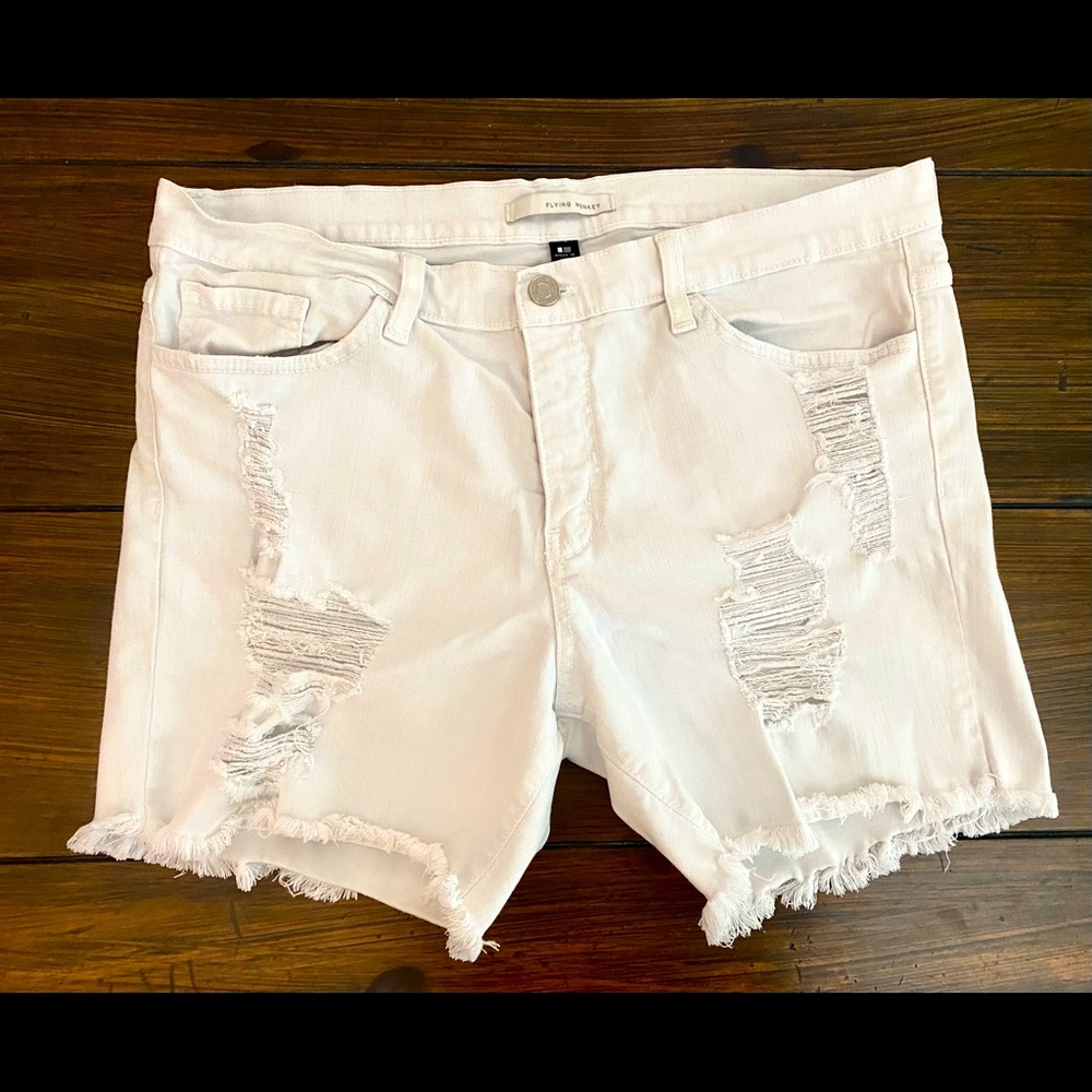Distressed white shorts!